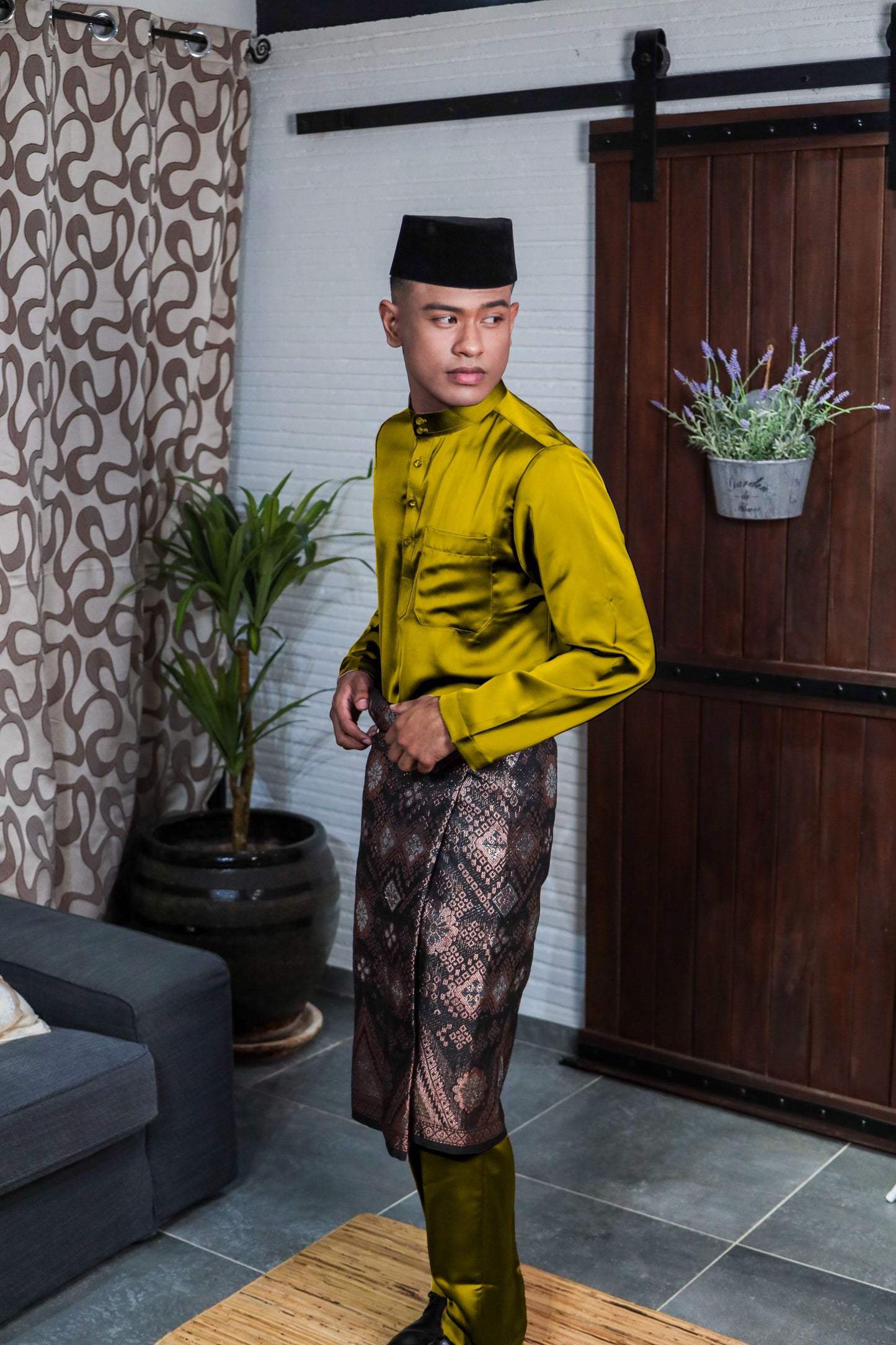 Arjuna Cekak Musang Bapa & Anak Moden Fit - Emas Antik Baju Melayu